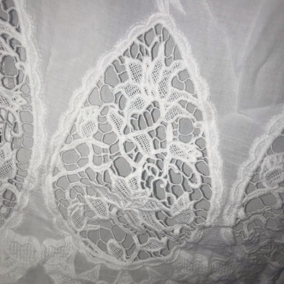 Lane Bryant white eyelet off shoulder top 22/24 - Picture 4 of 4